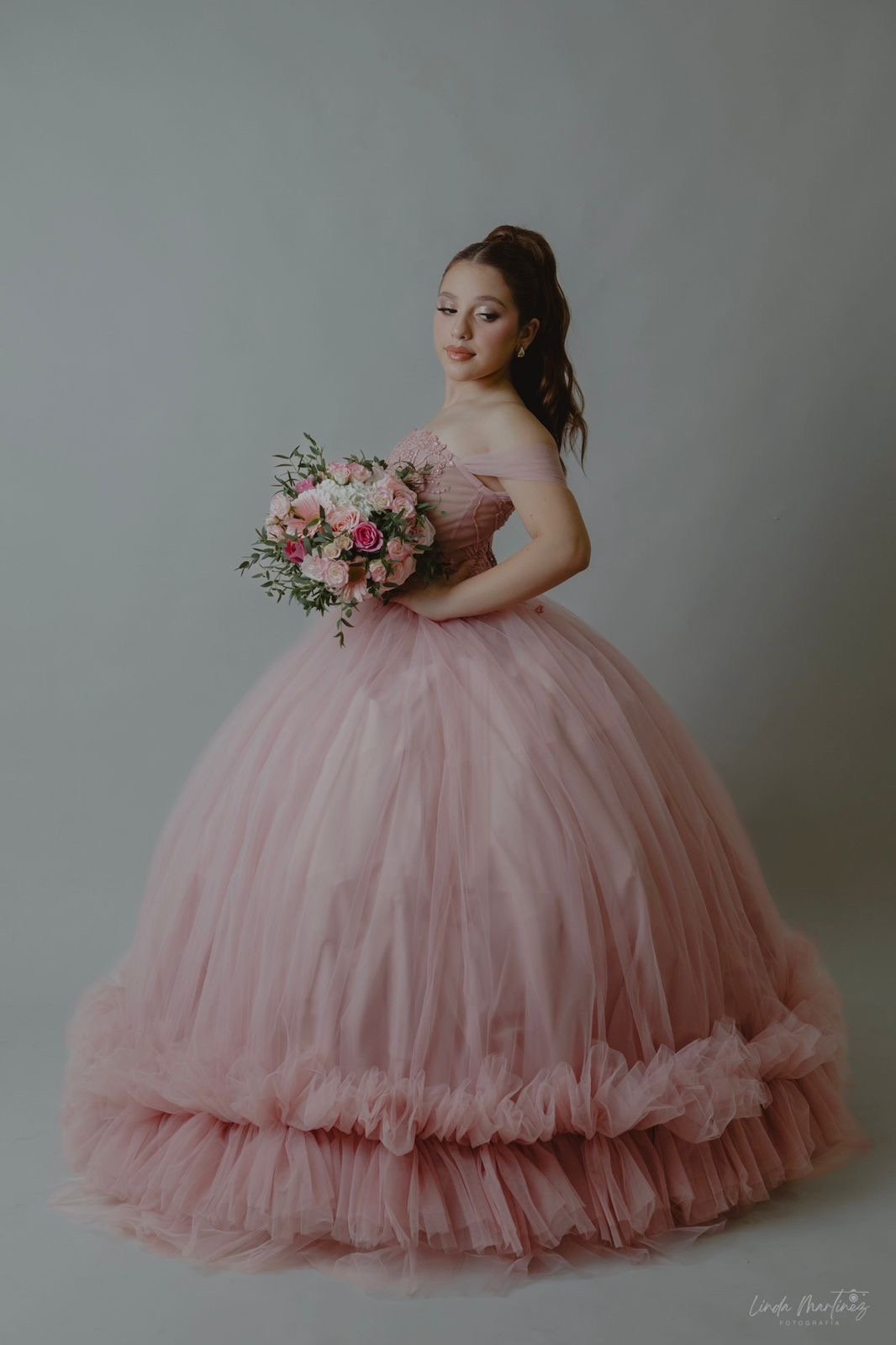 f98889e9-8c78-4486-82e2-dd9ce56a665a - Airaly Villaseñor